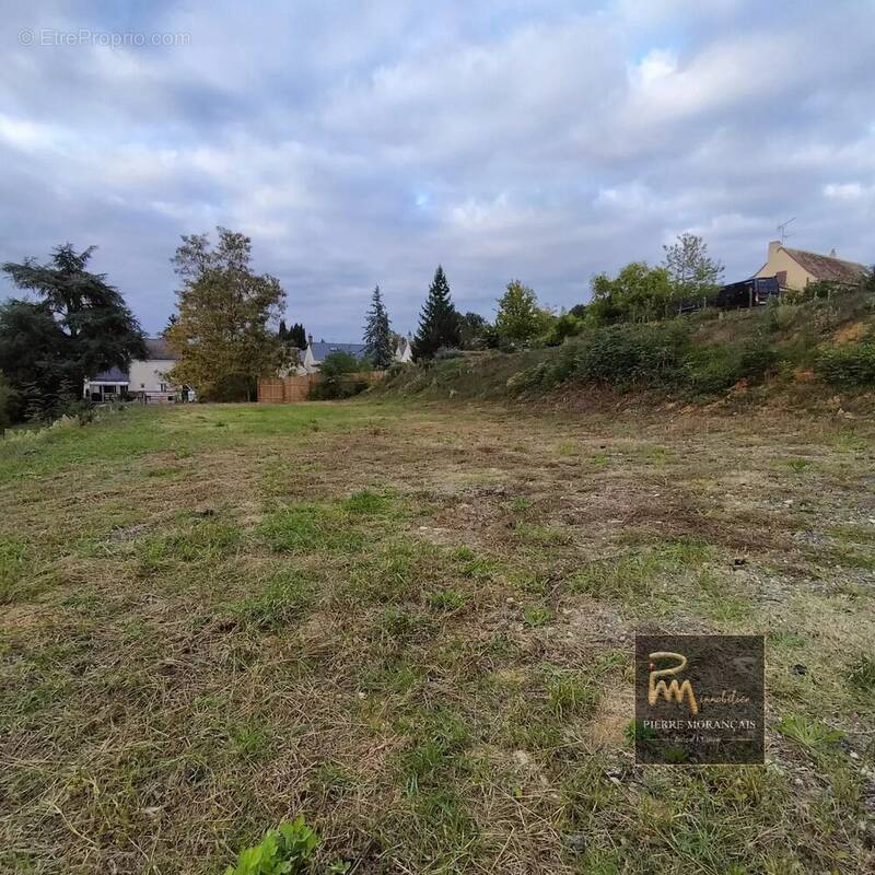 Terrain à LE BREIL-SUR-MERIZE
