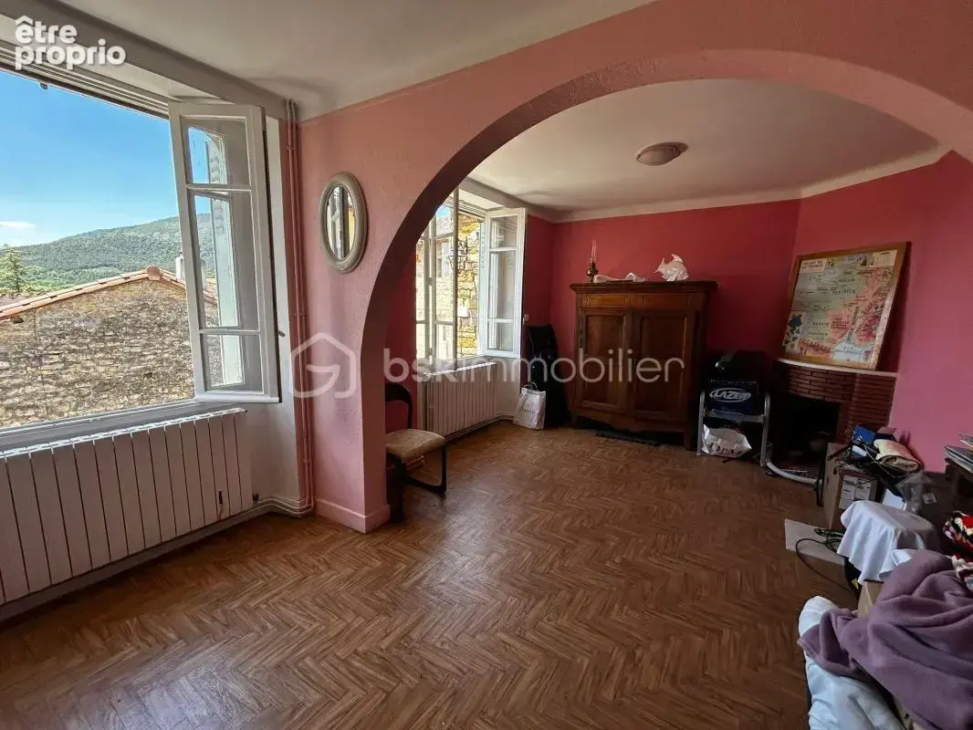 Maison à LA CRESSE