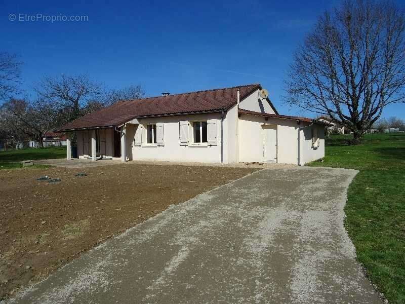 Maison à VERNEUIL-SUR-VIENNE
