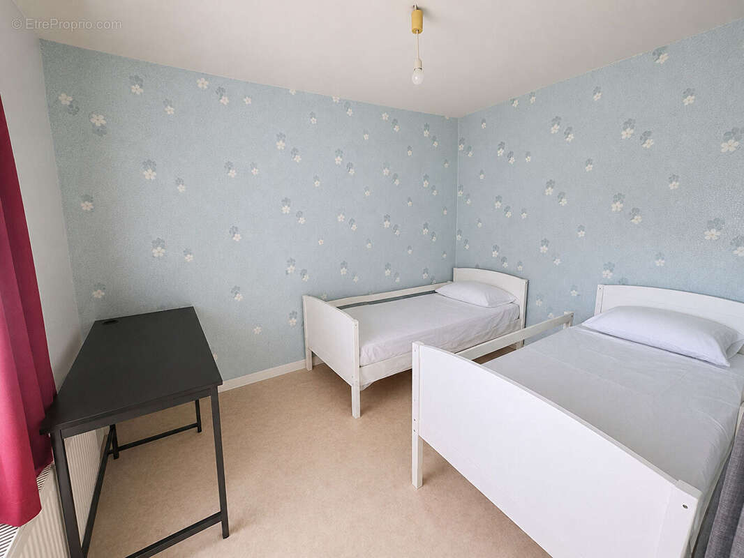 Appartement 4 pieces 71 m² roanne - photo 5
