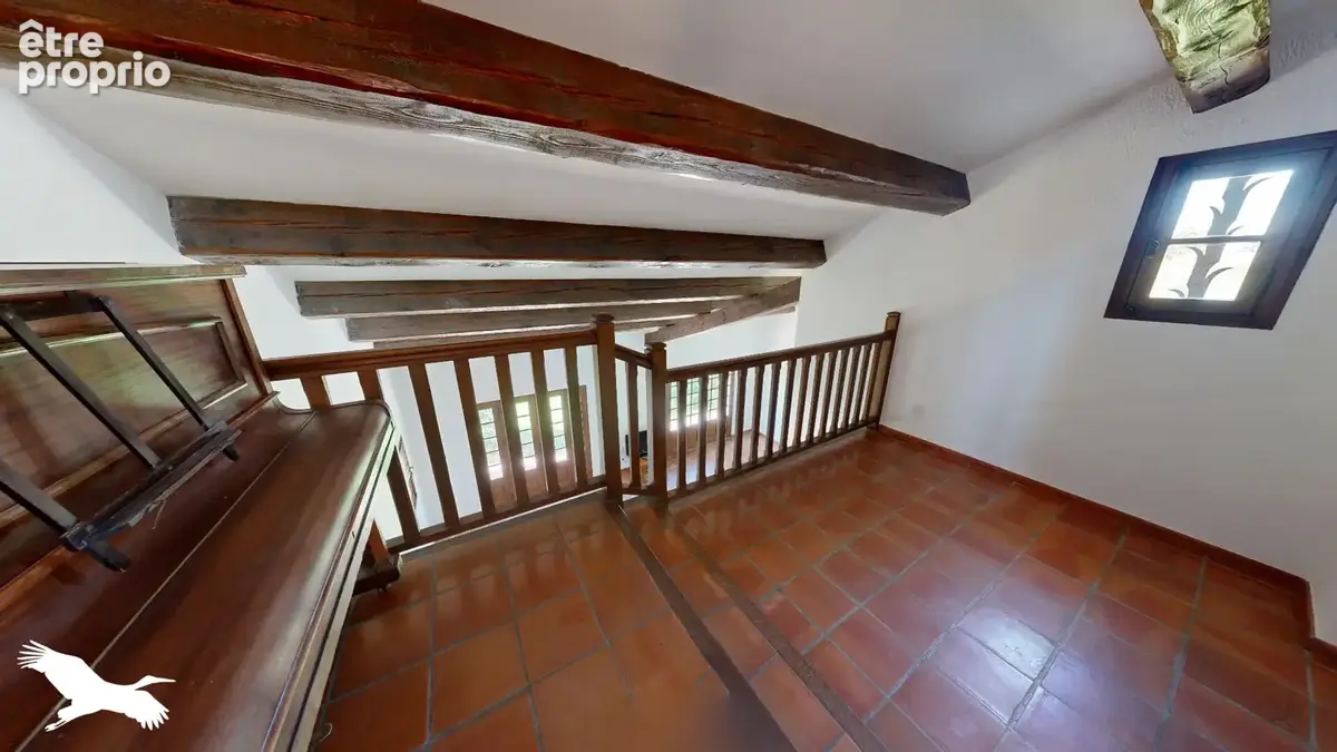 A vendre -  Allauch - Villa  7 pièces195 m2 avec jardin et piscine - dépendance - stationnement - secteur La Ribassière - 13190  - photo 18