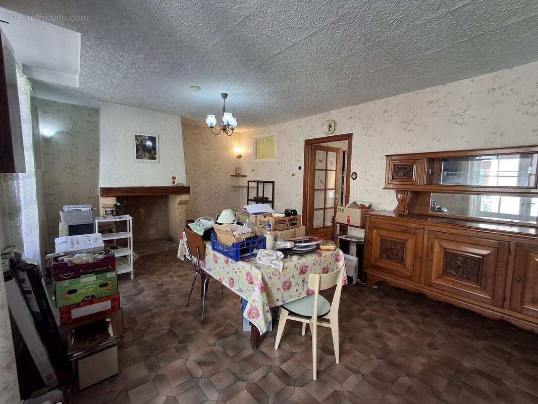 Maison à BEAUMONT-DU-PERIGORD