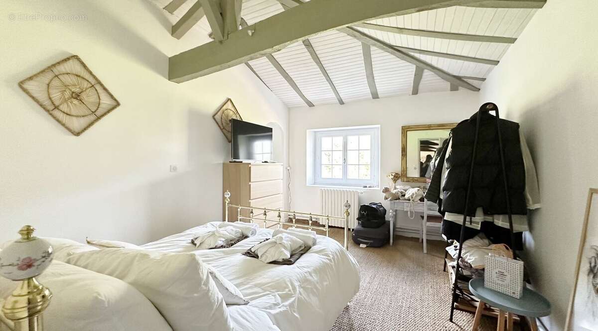 Maison à SAINT-MARTIN-DE-SEIGNANX