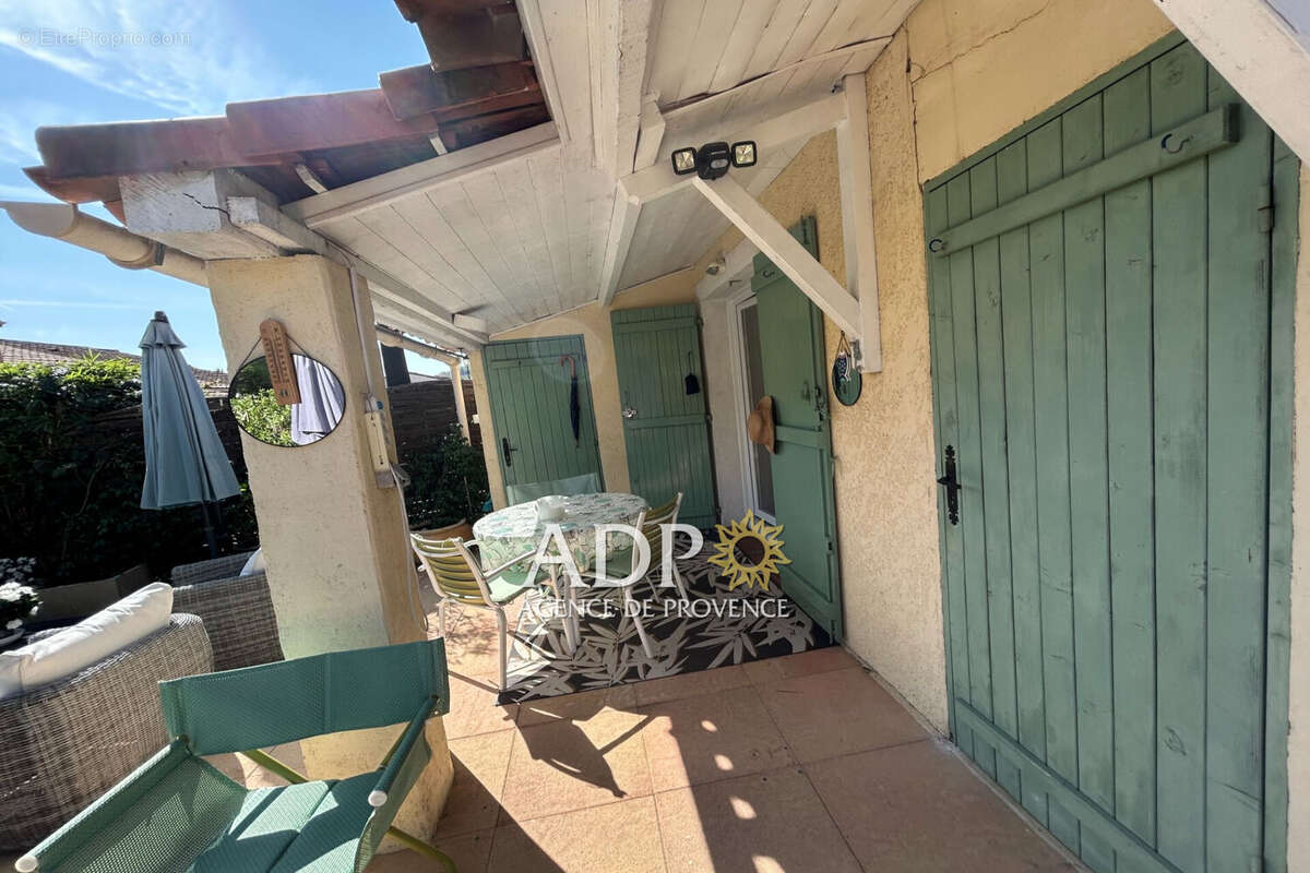 Maison à AURIBEAU-SUR-SIAGNE