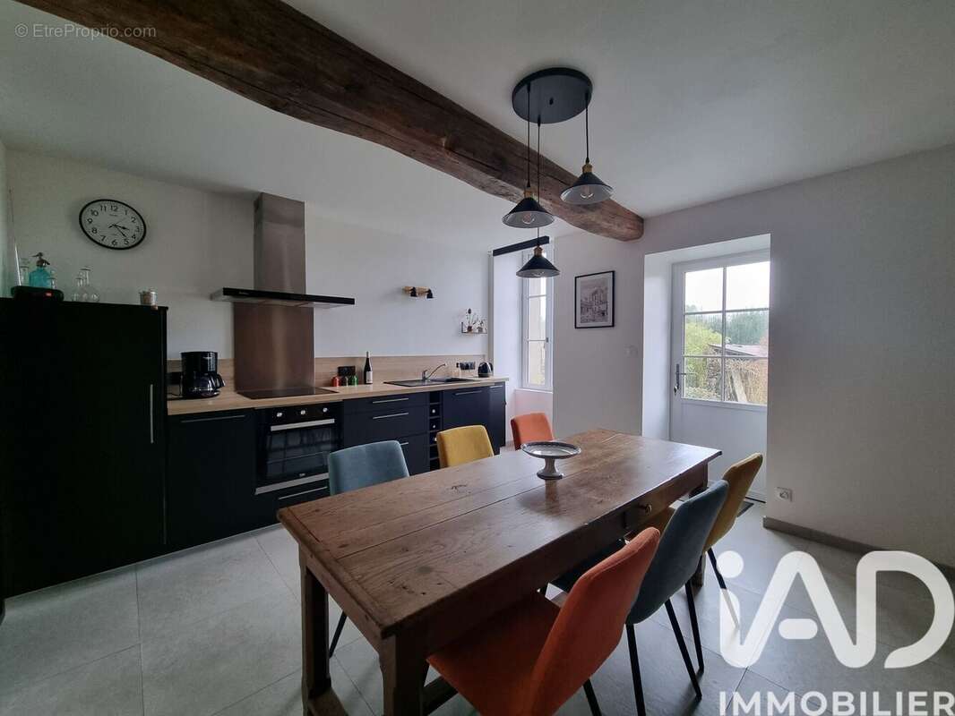 Photo 4 - Maison à TREMENTINES