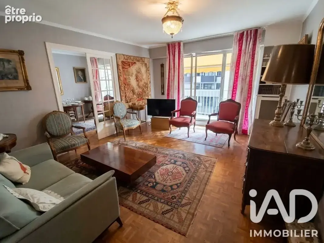 Photo 1 - Appartement à PARIS-15E