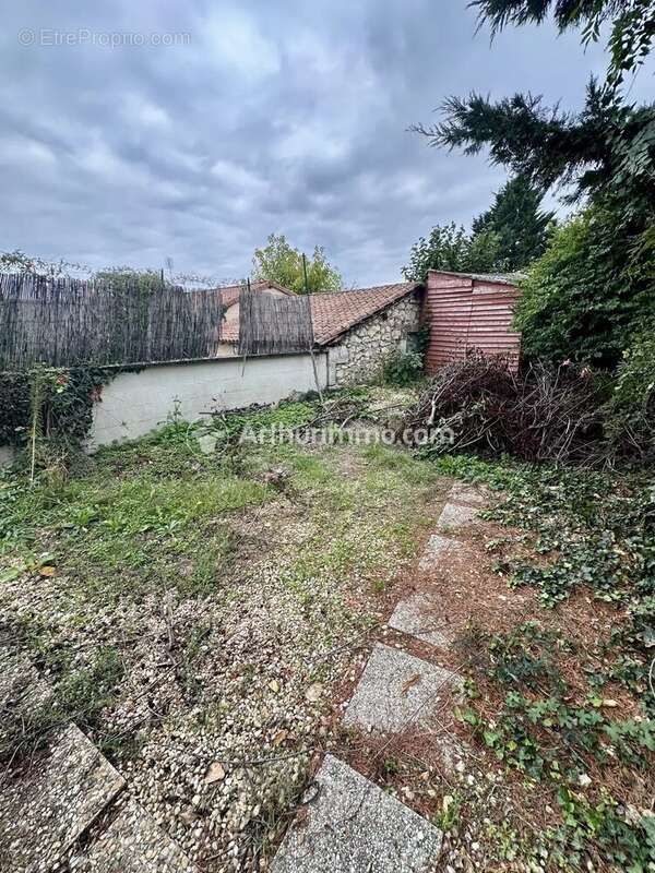 Maison à SAINT-ASTIER