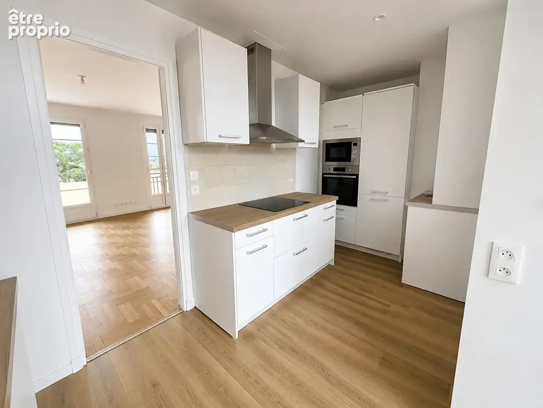 Appartement  Quai Victor Hugo Narbonne 4 pièce(s) 110 m2 - photo 17