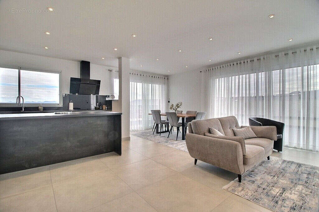 Maison à CLERMONT-FERRAND