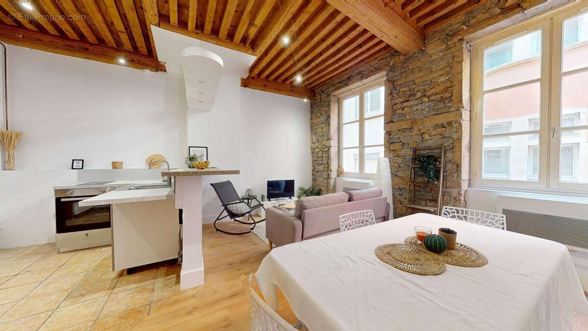 Appartement à LYON-5E