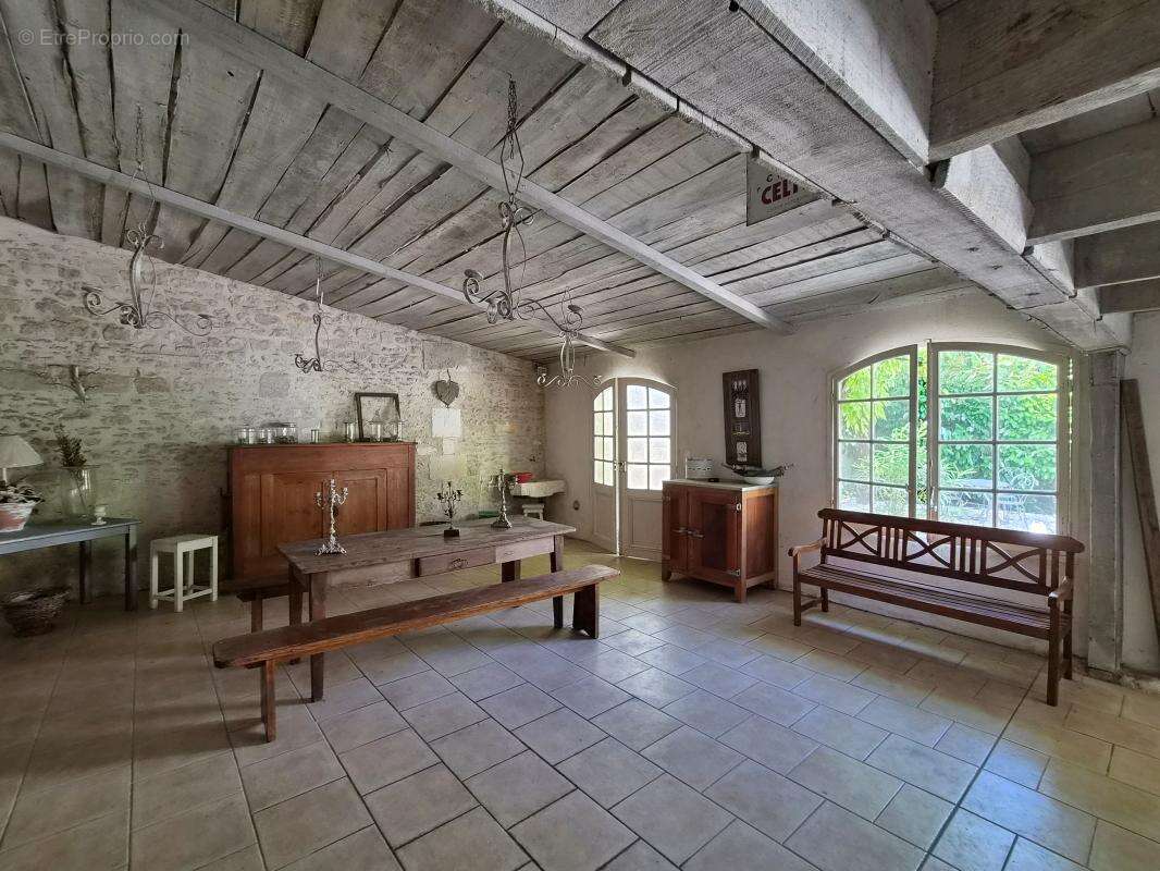 Maison 180 m² à Cognac  - photo 5