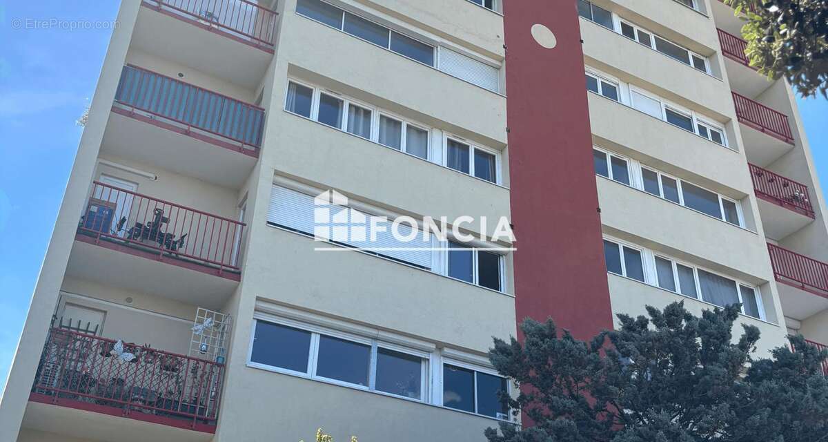 Villeneuve les avignon exclusivite t2 avec balcon - photo 4