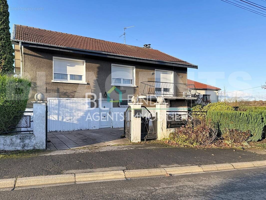 pierre-maire_00001 - Maison à VILLERS-LA-MONTAGNE