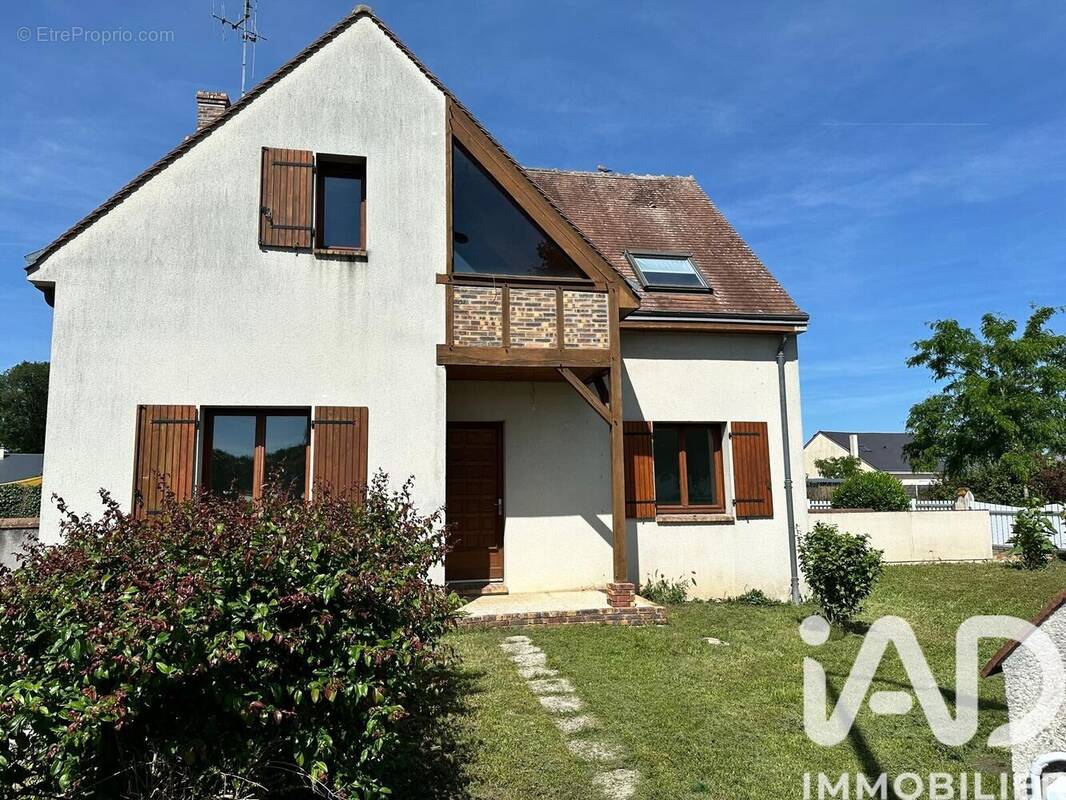 Photo 1 - Maison à MONTLOUIS-SUR-LOIRE