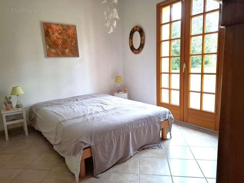 Maison à FEUCHEROLLES