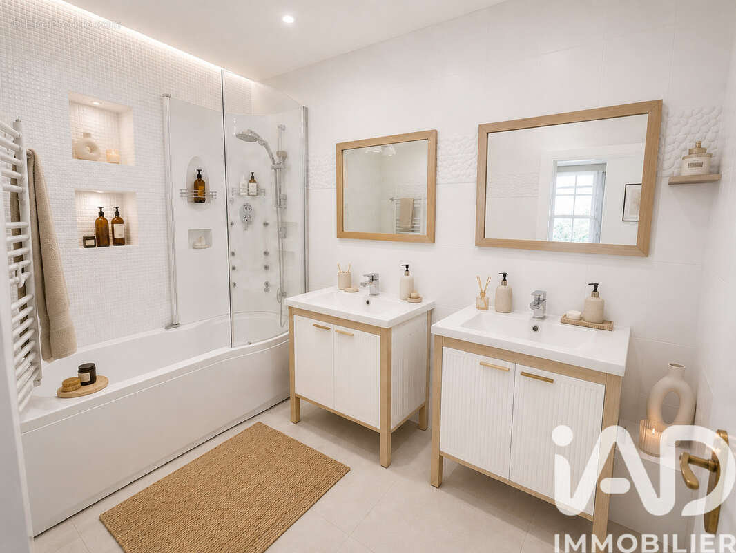 Photo 7 - Appartement à COURBEVOIE
