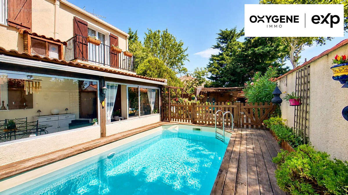 Maison 130 m² à Saint-Jean-Lasseille  - photo 2