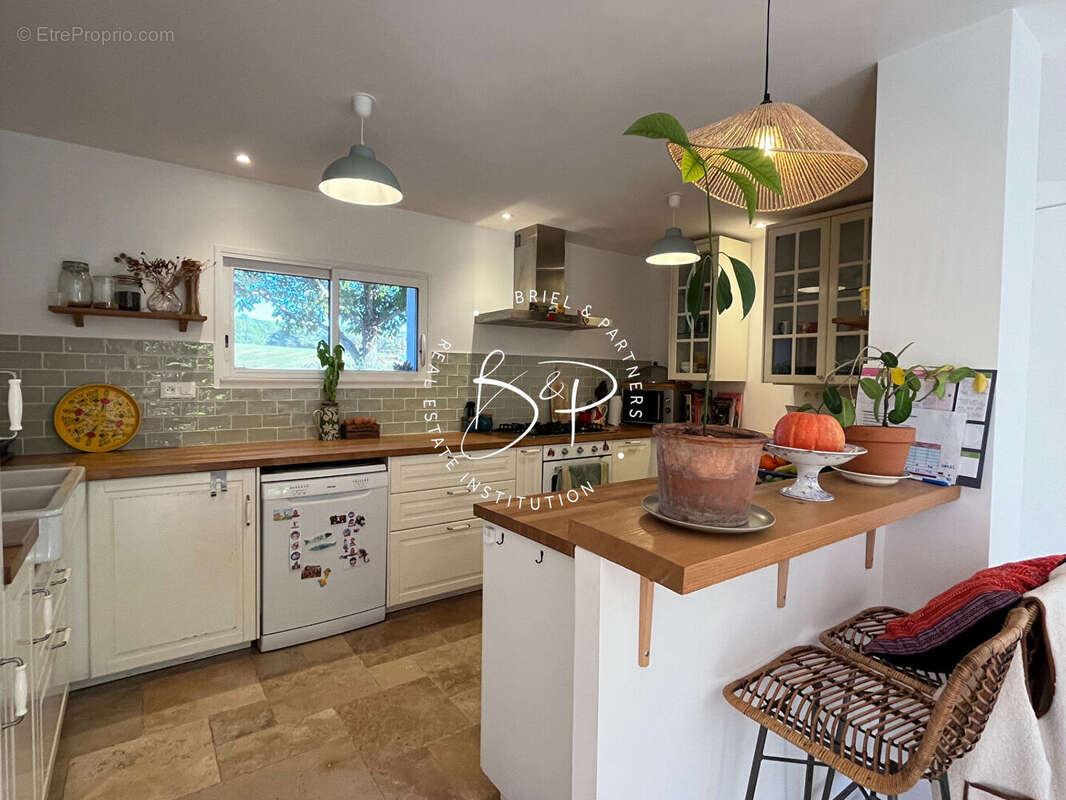 Maison à VILLECROZE