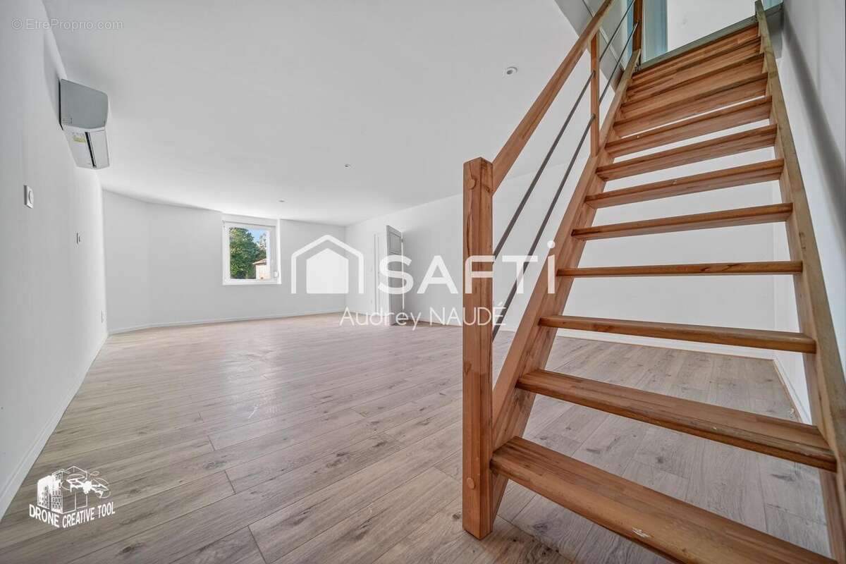 Photo 3 - Appartement à MONTOIS-LA-MONTAGNE