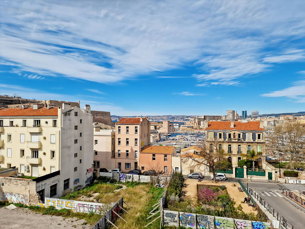 Appartement à MARSEILLE-7E