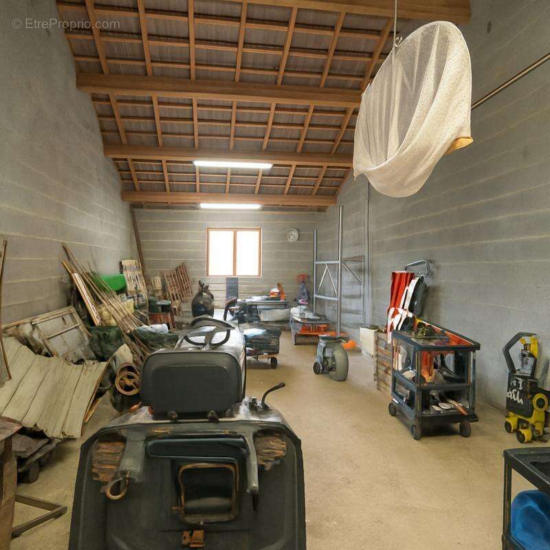 Maison à CHAMPIGNY-LE-SEC