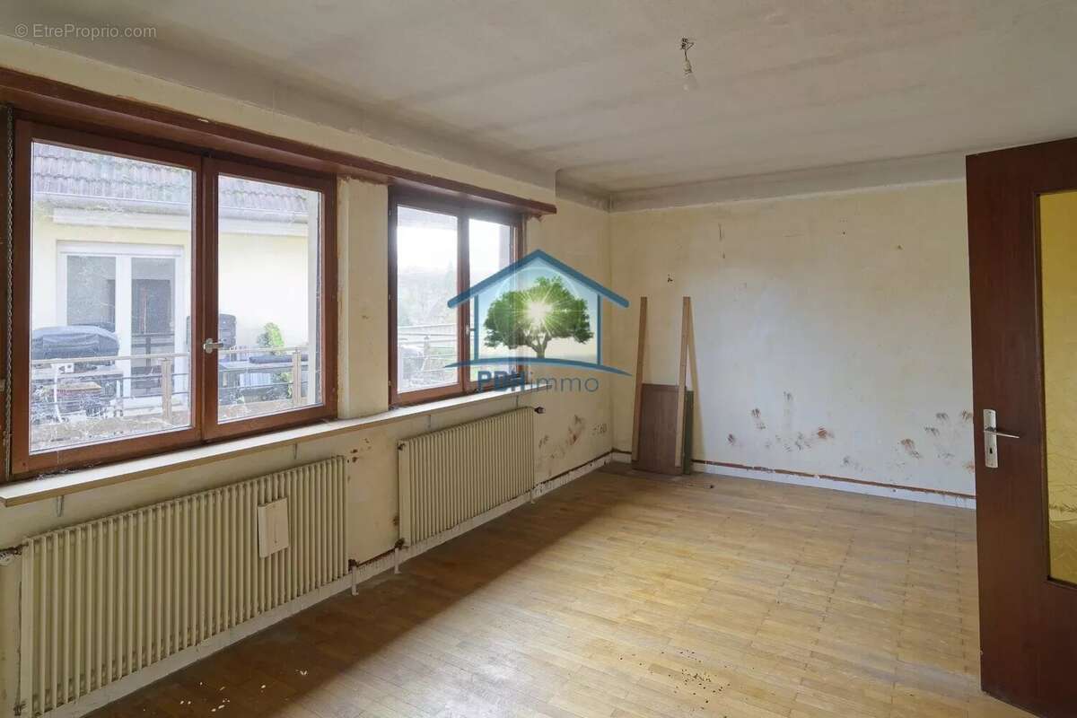 Maison à MORSBRONN-LES-BAINS