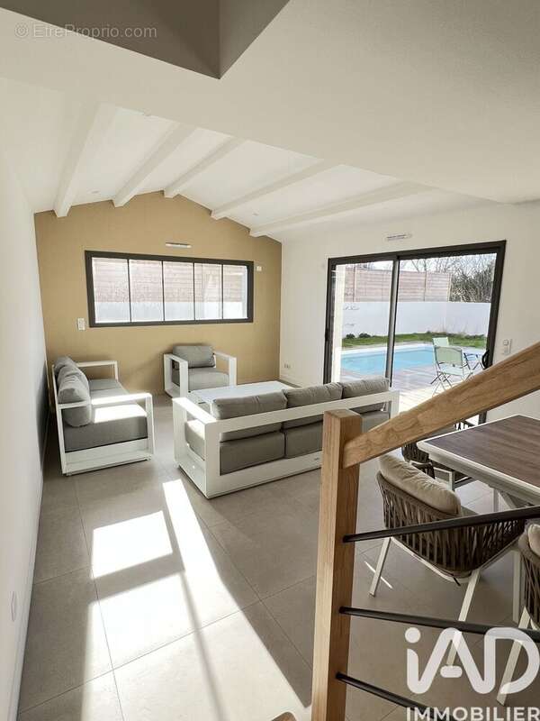 Photo 8 - Maison à ANGOULINS