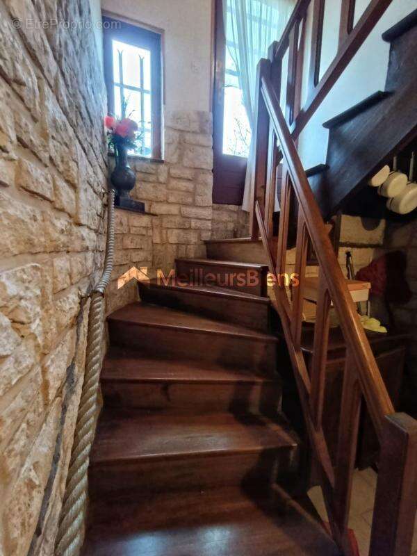 Maison à CHAMPSEVRAINE