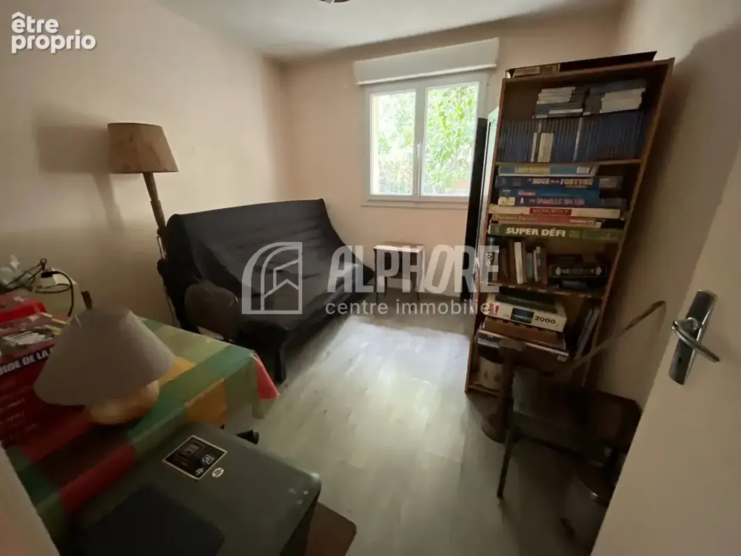 Maison à vendre à Pornic - 3 chambres, grand terrain - photo 5