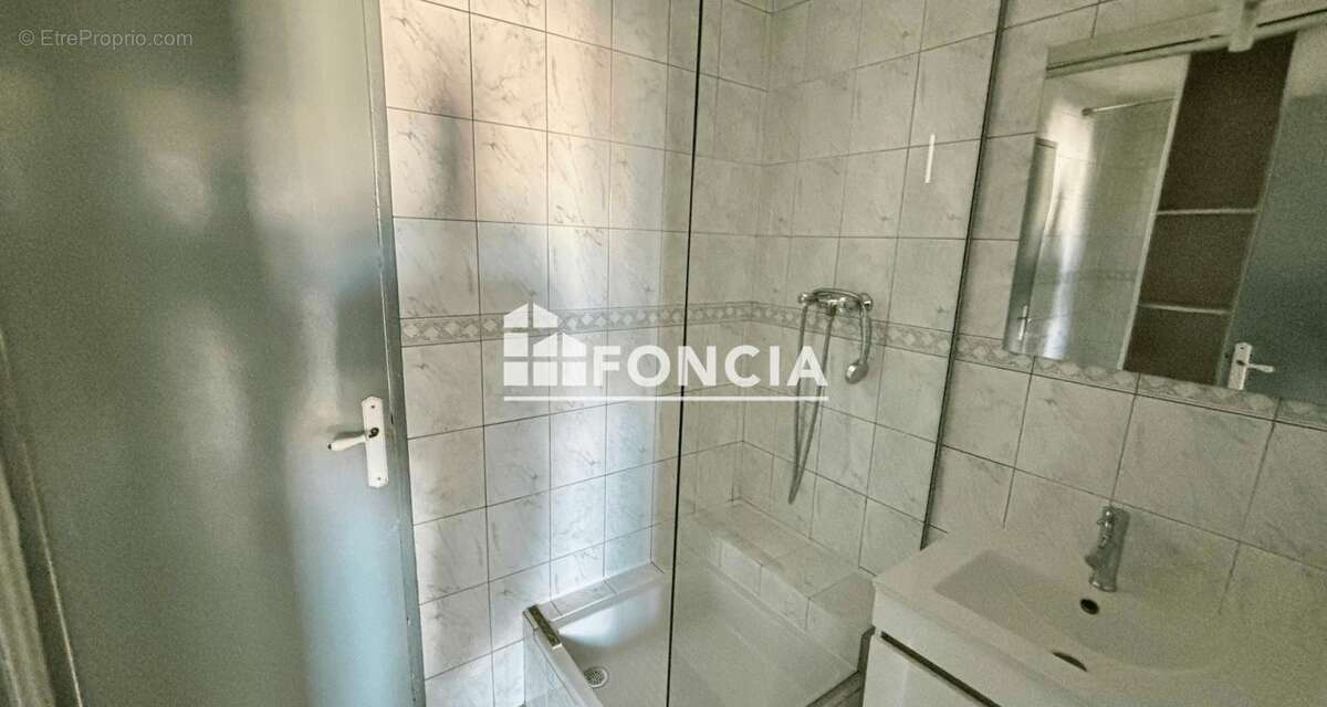 Appartement à VILLEURBANNE