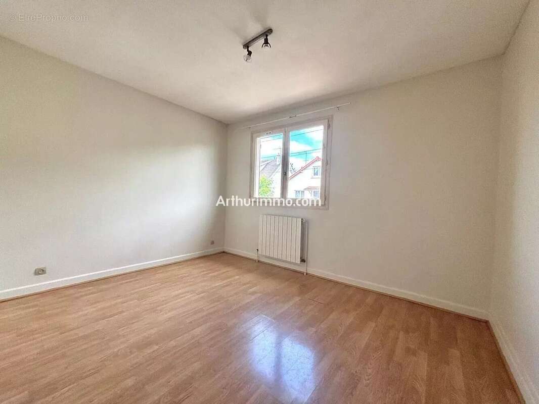 Maison à SUCY-EN-BRIE