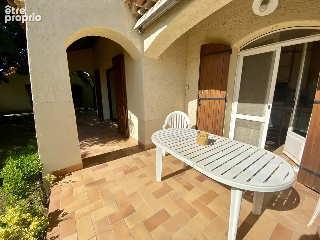 Miramas   villa t6 avec garage, terrasse et parcelle de 637 m2 - photo 13
