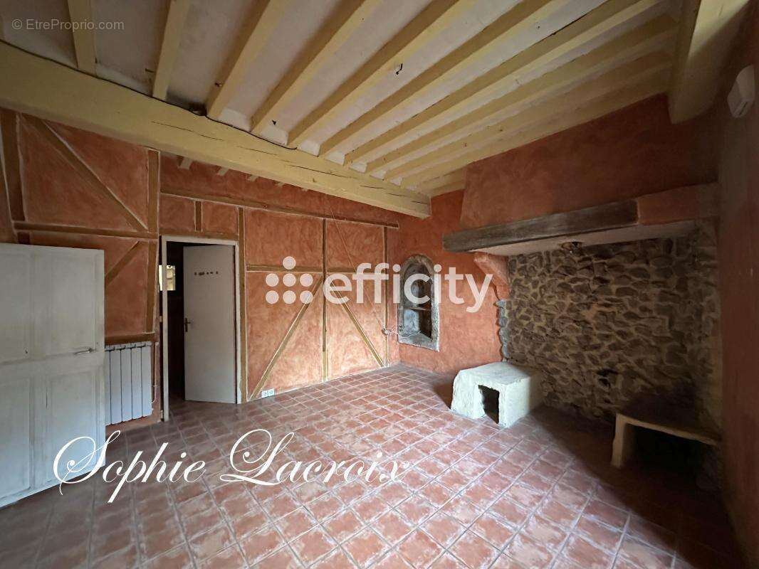 Maison à SERRIERES