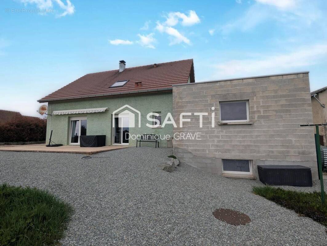 Photo 1 - Maison à JONCHEREY