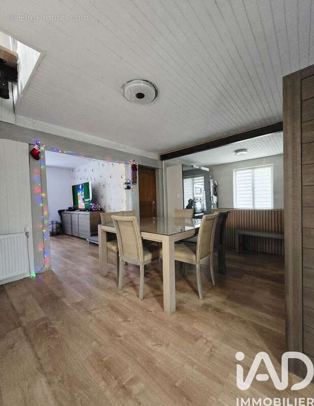 Photo 2 - Maison à MOUY