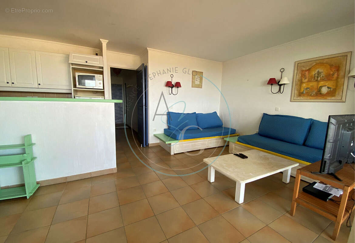 Appartement à GRIMAUD