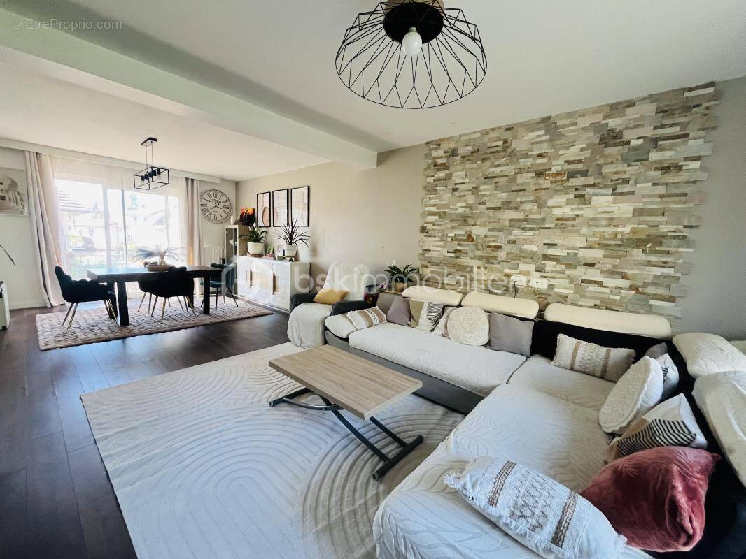 Maison à CLICHY-SOUS-BOIS