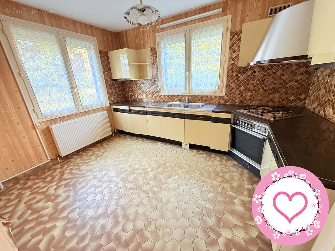 Maison à SULLY-SUR-LOIRE