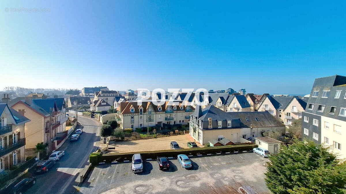 Appartement à COURSEULLES-SUR-MER