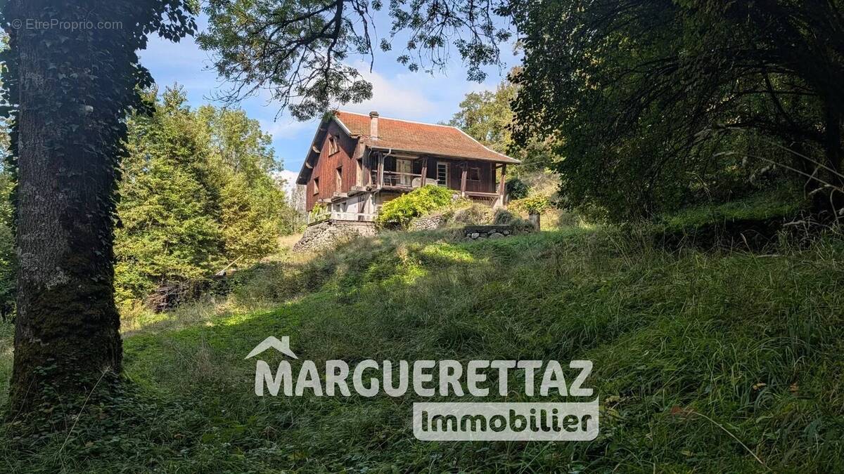 Maison à SAINT-JEAN-DE-THOLOME