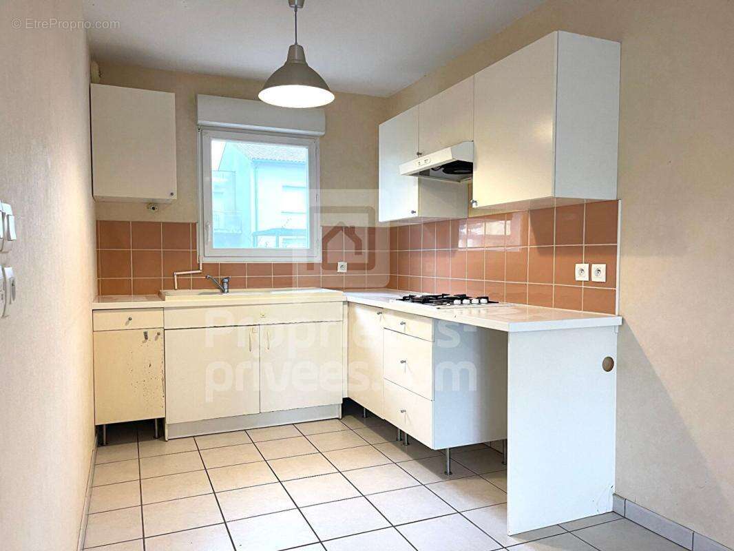 Maison à CASTELGINEST