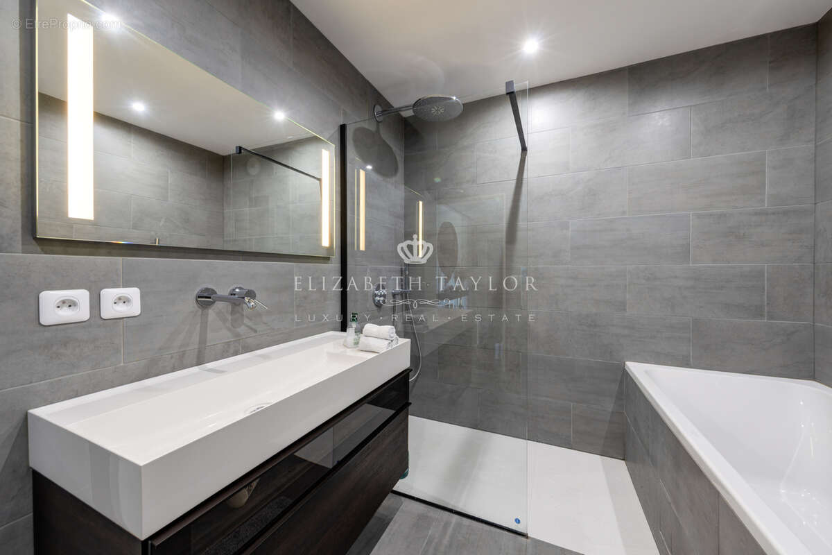 Appartement à CROISSY-SUR-SEINE