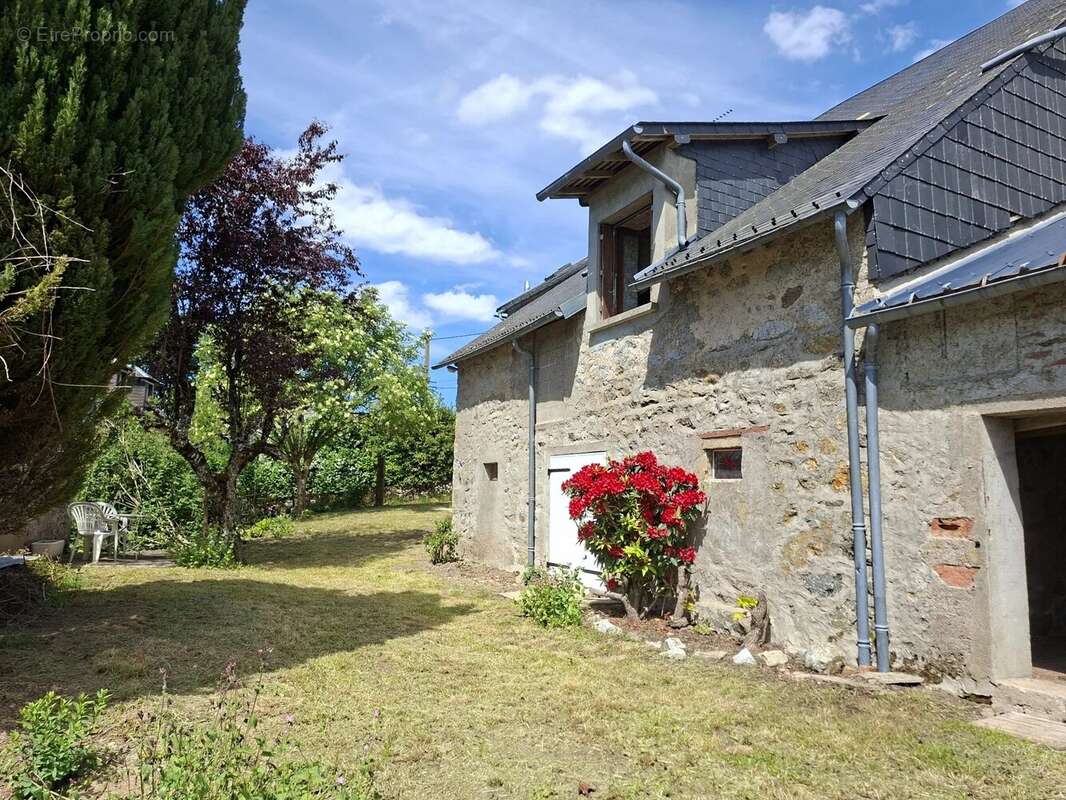 Maison à ARLEUF