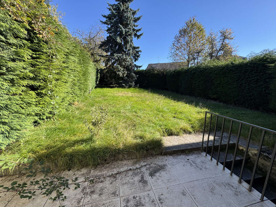 Maison à Ussel en Corrèze - photo 7