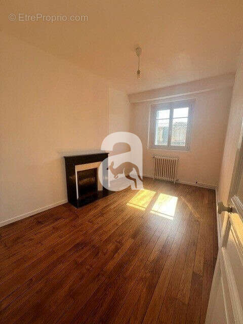 Appartement 80 m² à Soissons  - photo 5