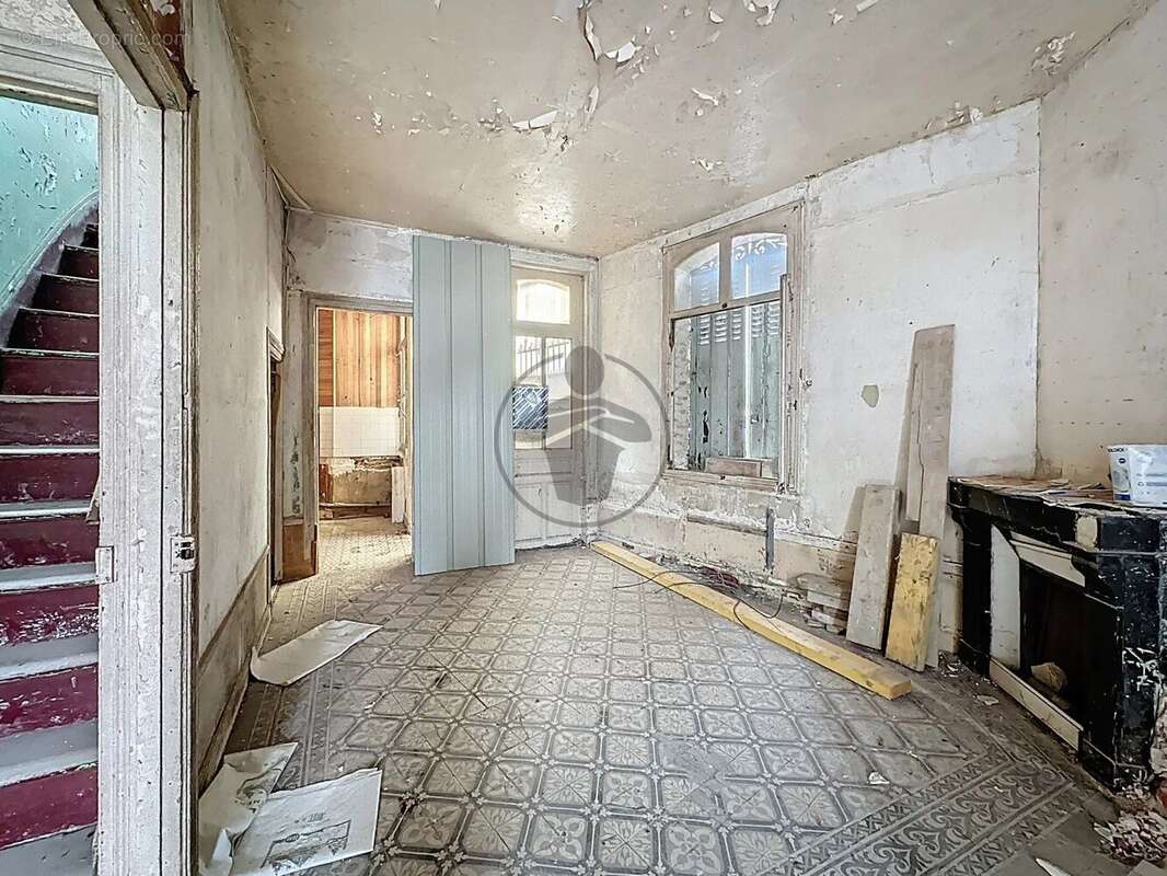 Maison à SAINT-QUENTIN