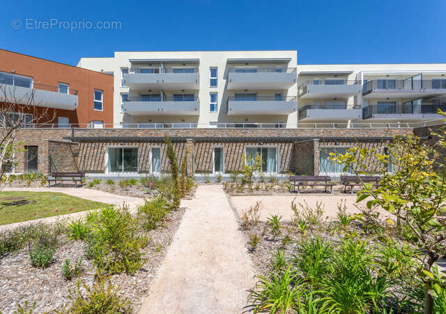 Appartement à ROQUEBRUNE-SUR-ARGENS