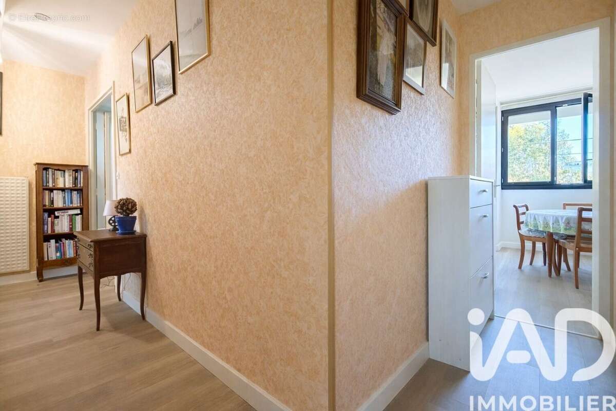 Photo 8 - Appartement à JOUE-LES-TOURS