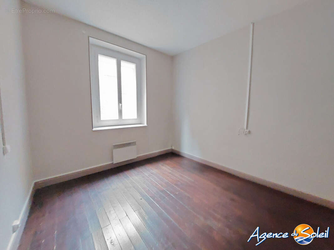 Appartement à LEZIGNAN-CORBIERES