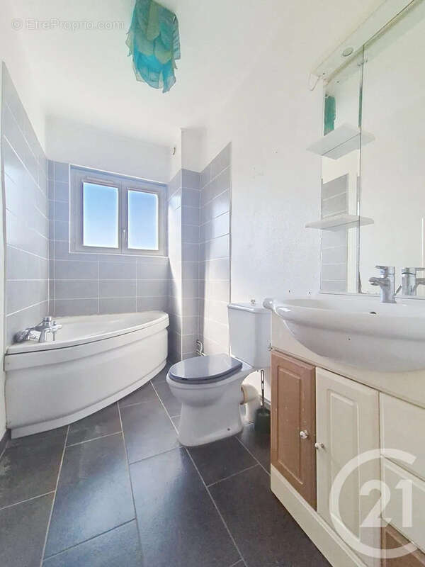 Maison 130 m² à Pont-Audemer  - photo 12